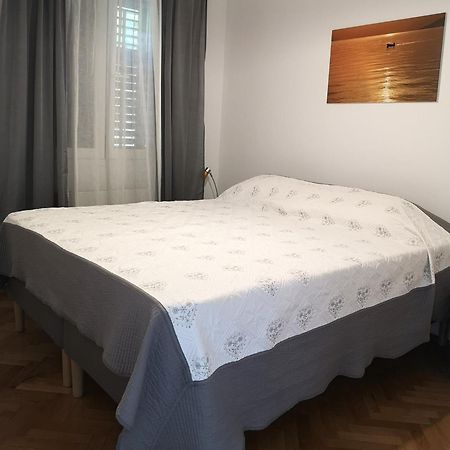 Apartmani Nadalina Вели-Лошинь Экстерьер фото