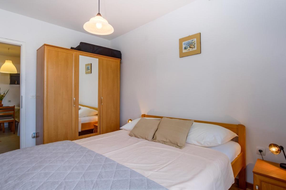 Apartmani Nadalina Вели-Лошинь Экстерьер фото