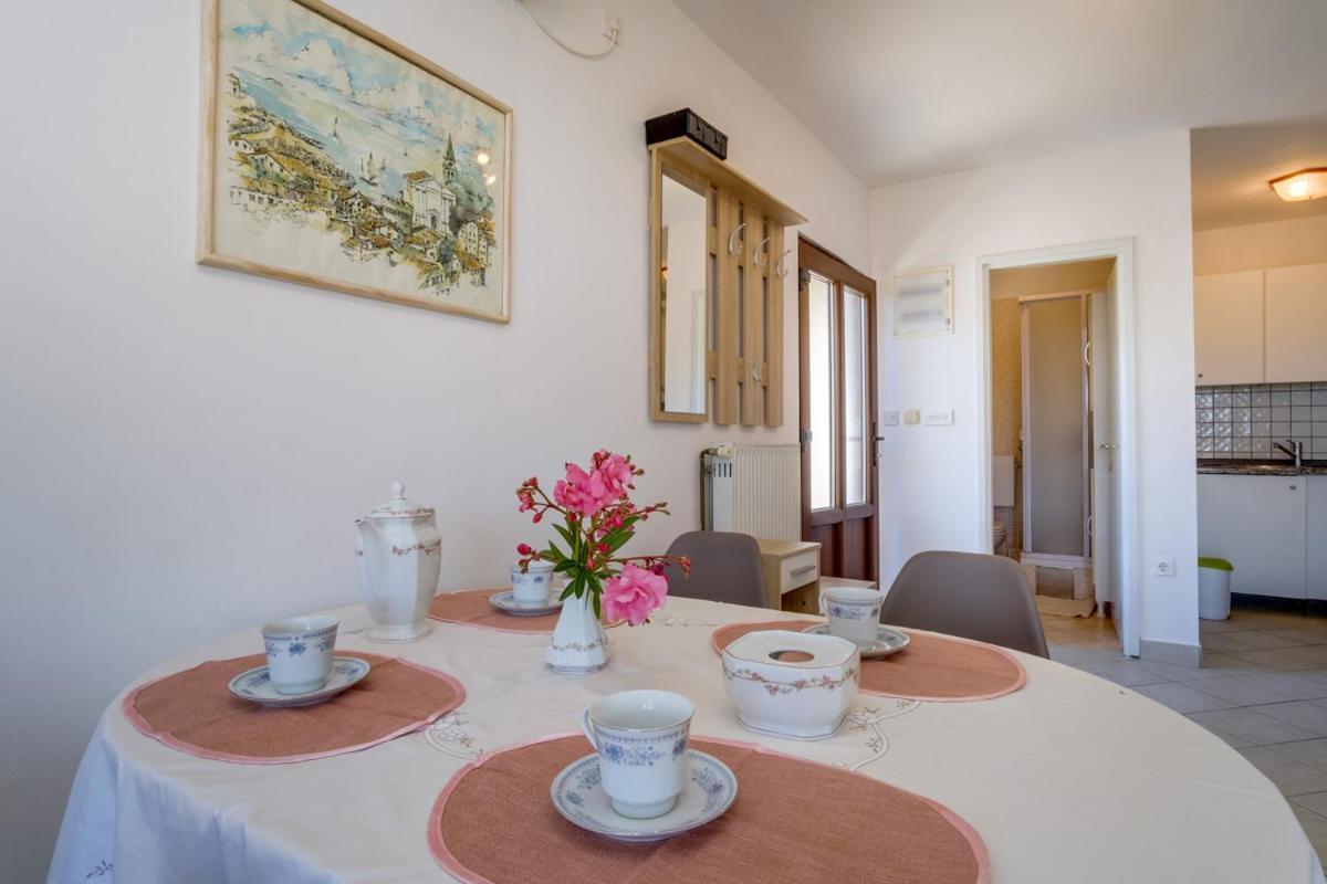 Apartmani Nadalina Вели-Лошинь Экстерьер фото