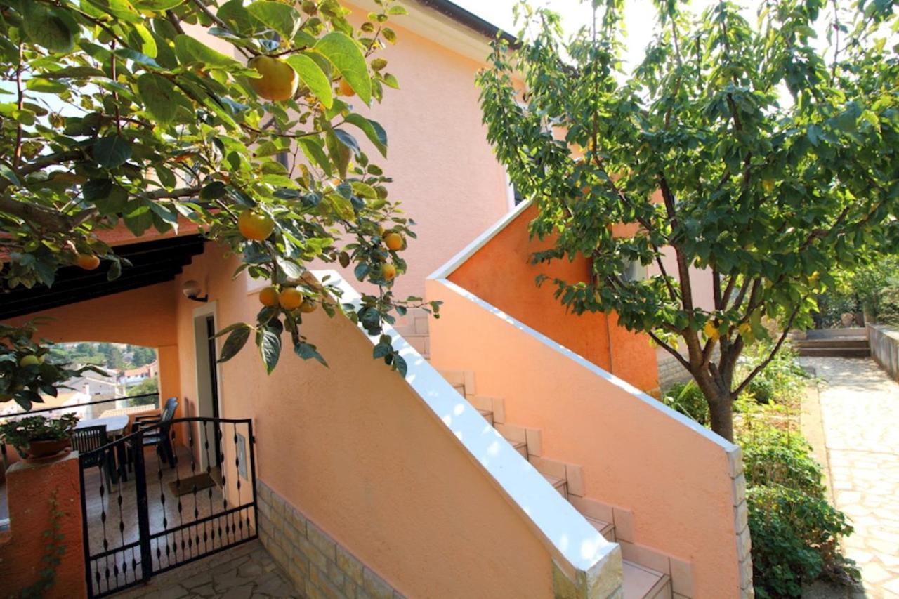 Apartmani Nadalina Вели-Лошинь Экстерьер фото